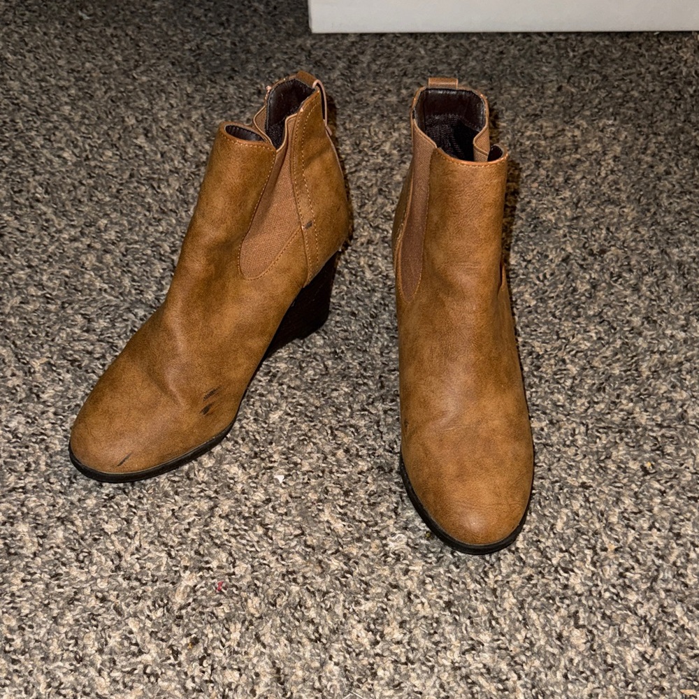 Rue21 Tan Ankle Booties